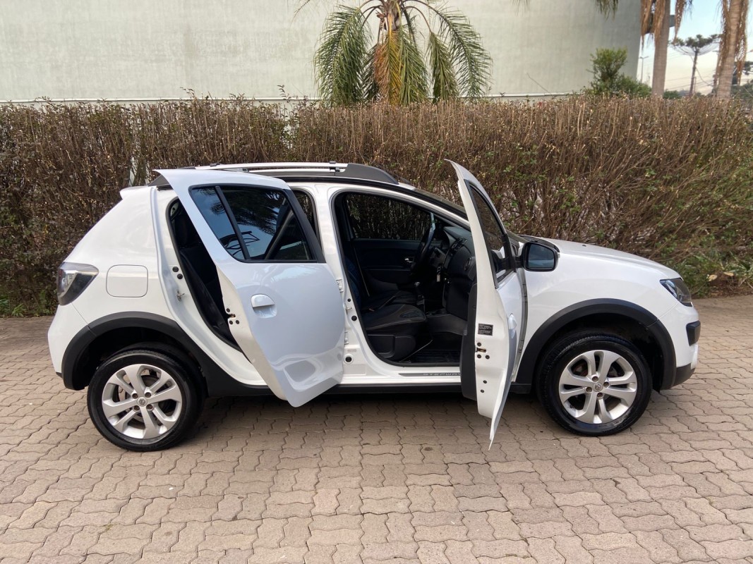 SANDERO 1.6 STEPWAY SCE 16V FLEX 4P MANUAL - 2018 - CAXIAS DO SUL