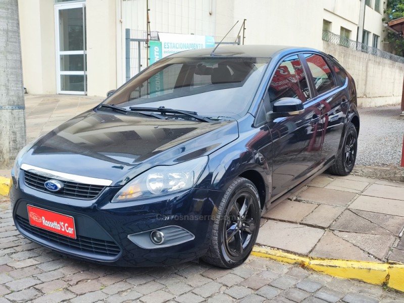 FOCUS 1.6 GLX 16V FLEX 4P MANUAL - 2012 - FARROUPILHA