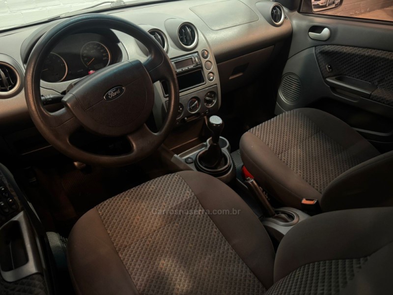 FIESTA 1.0 MPI HATCH 8V FLEX 4P MANUAL - 2007 - CAXIAS DO SUL