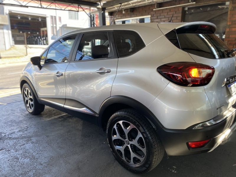 CAPTUR 1.6 16V FLEX INTENSE AUTOMÁTICO - 2019 - CAXIAS DO SUL