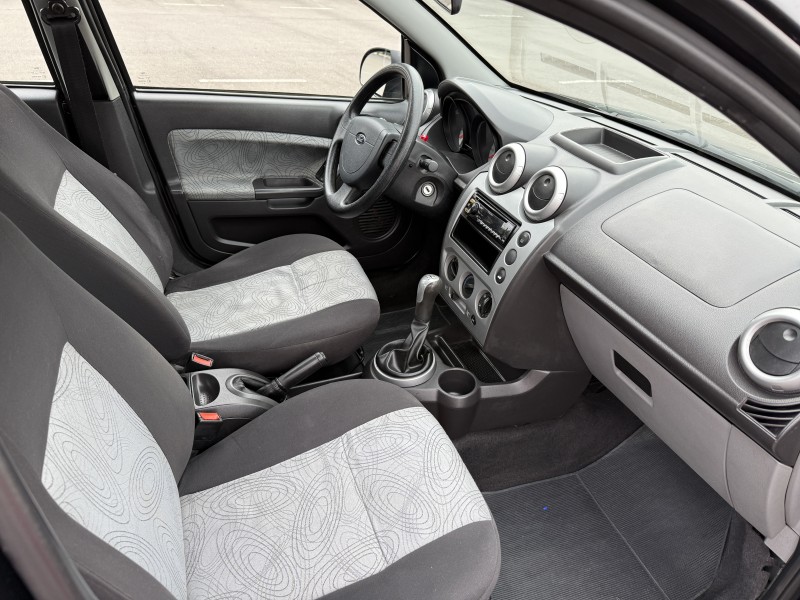 FIESTA 1.0 MPI SEDAN 8V FLEX 4P MANUAL - 2010 - CAXIAS DO SUL