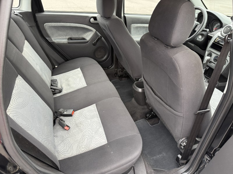 FIESTA 1.0 MPI SEDAN 8V FLEX 4P MANUAL - 2010 - CAXIAS DO SUL