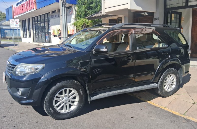 HILUX SW4 3.0 SRV 4X4 CD 16V TURBO INTERCOOLER DIESEL 4P AUTOMÁTICO - 2012 - FLORES DA CUNHA