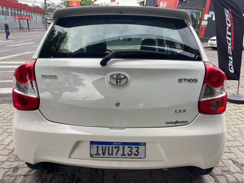 ETIOS 1.3 X 16V FLEX 4P MANUAL - 2014 - CAXIAS DO SUL