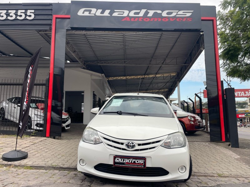 ETIOS 1.3 X 16V FLEX 4P MANUAL - 2014 - CAXIAS DO SUL