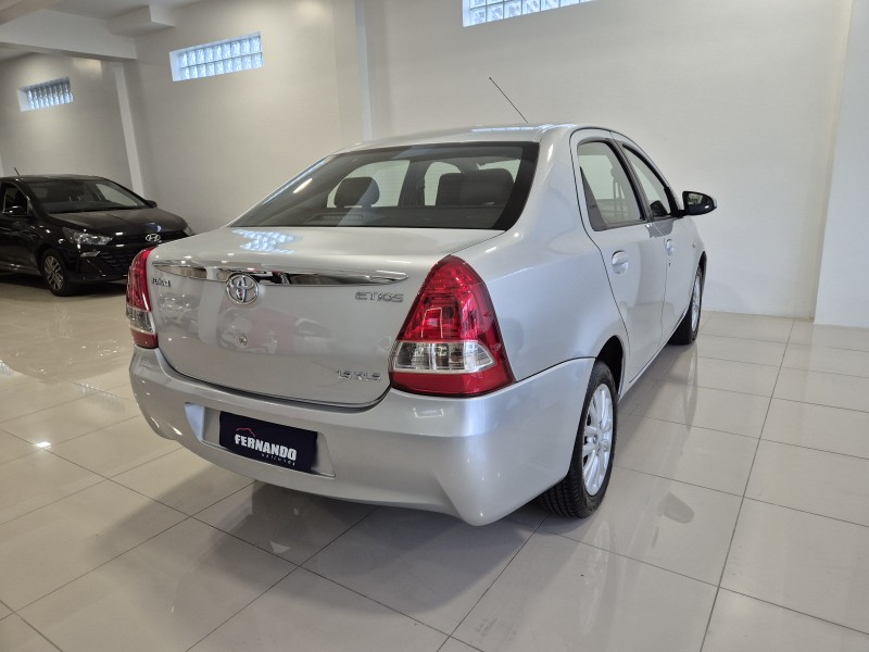 ETIOS 1.5 XLS SEDAN 16V FLEX 4P MANUAL - 2014 - BENTO GONçALVES