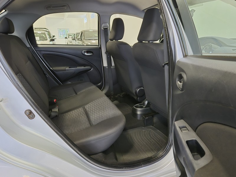 ETIOS 1.5 XLS SEDAN 16V FLEX 4P MANUAL - 2014 - BENTO GONçALVES