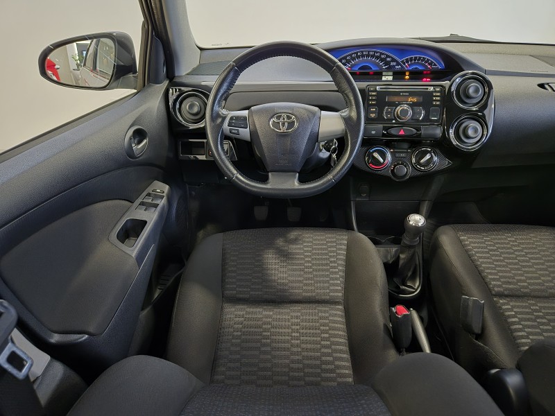 ETIOS 1.5 XLS SEDAN 16V FLEX 4P MANUAL - 2014 - BENTO GONçALVES
