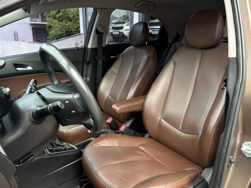 HB20 1.6 PREMIUM 16V FLEX 4P AUTOMÁTICO - 2016 - GUAPORé