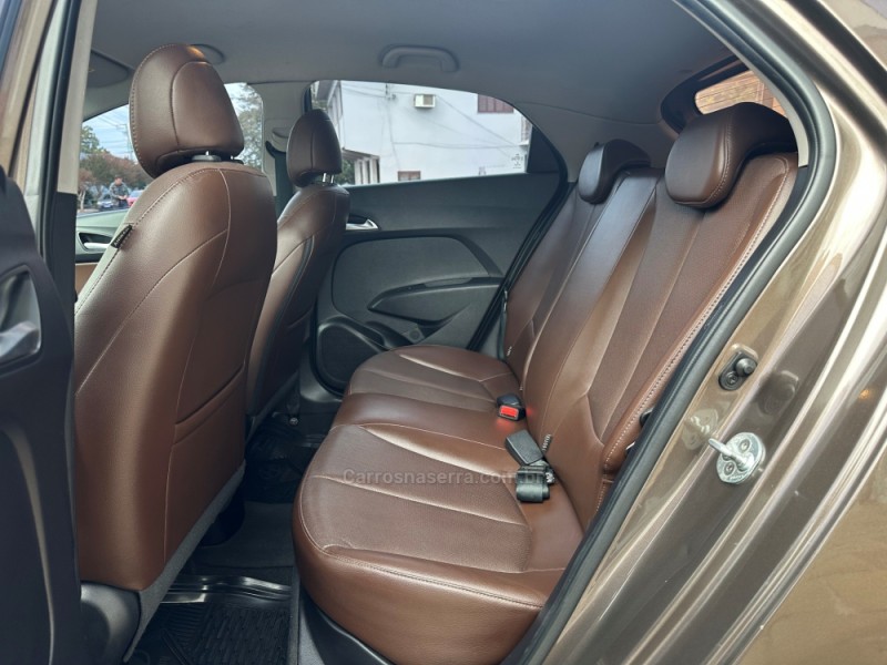 HB20 1.6 PREMIUM 16V FLEX 4P AUTOMÁTICO - 2016 - GUAPORé