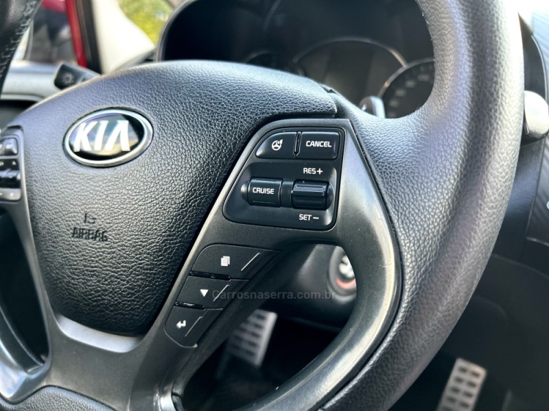 CERATO 1.6 SX3 16V FLEX 4P AUTOMÁTICO - 2014 - NOVO HAMBURGO