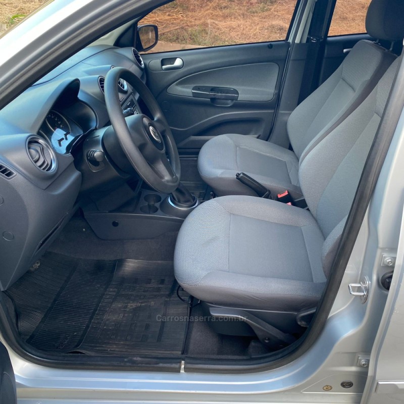 GOL 1.0 MI TREND 8V FLEX 4P MANUAL - 2010 - LAJEADO