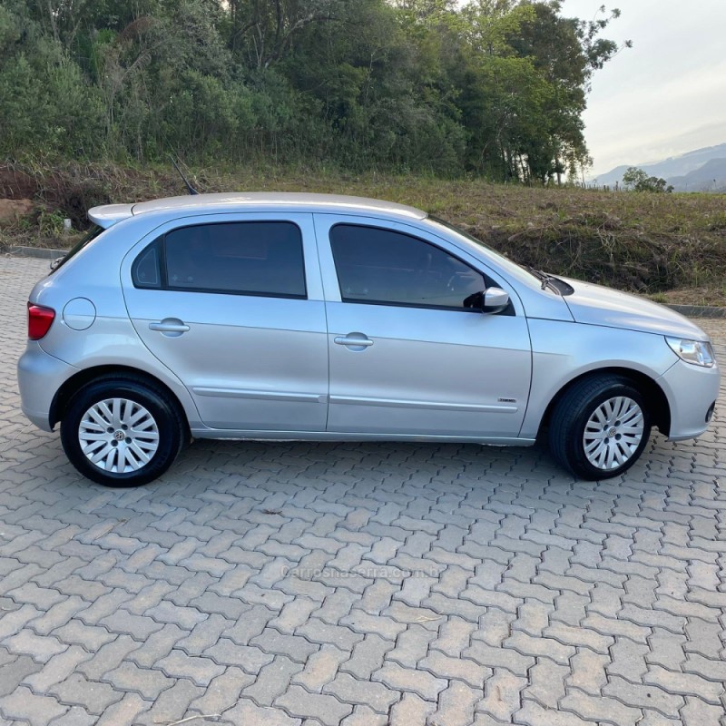 GOL 1.0 MI TREND 8V FLEX 4P MANUAL - 2010 - LAJEADO