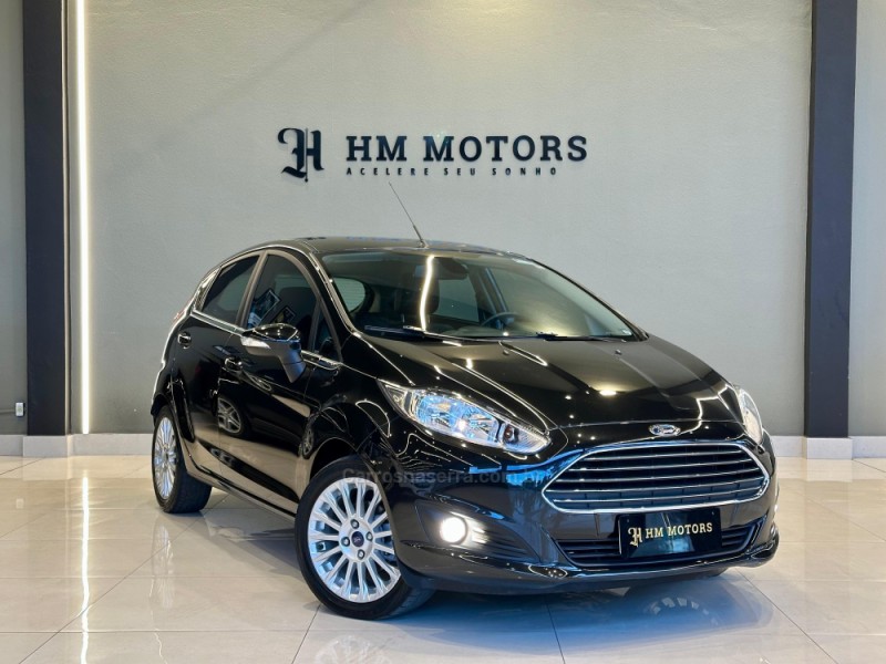 FIESTA 1.6 TITANIUM HATCH 16V FLEX 4P AUTOMÁTICO - 2014 - CAXIAS DO SUL