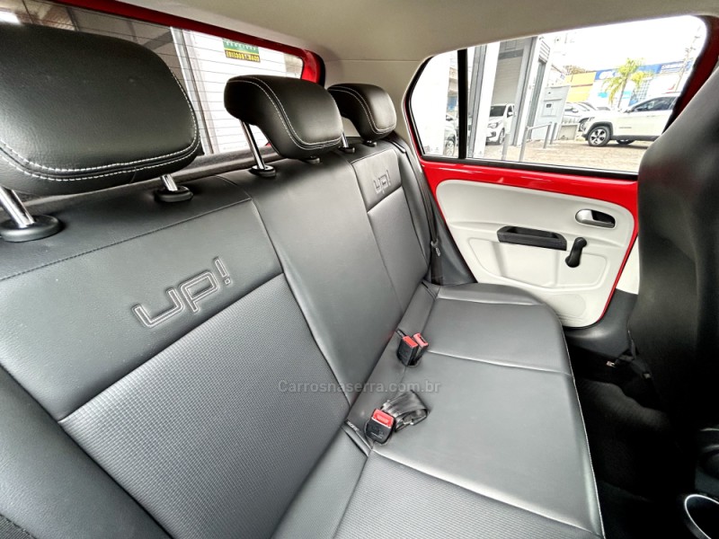 UP 1.0 MPI HIGH UP 12V FLEX 4P AUTOMATIZADO - 2015 - NOVO HAMBURGO