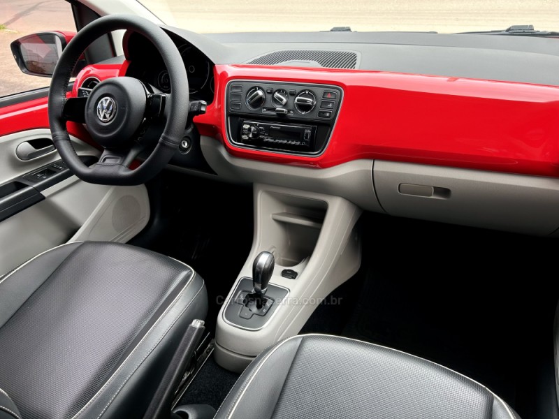 UP 1.0 MPI HIGH UP 12V FLEX 4P AUTOMATIZADO - 2015 - NOVO HAMBURGO