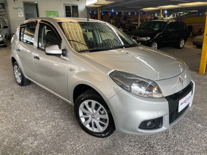 sandero 1.0 authentique 16v flex 4p manual 2014 caxias do sul