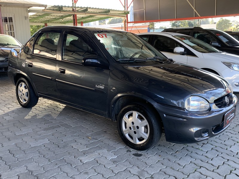 CORSA 1.0 MPFI CLASSIC SEDAN LIFE 8V FLEX 4P MANUAL - 2007 - CAXIAS DO SUL