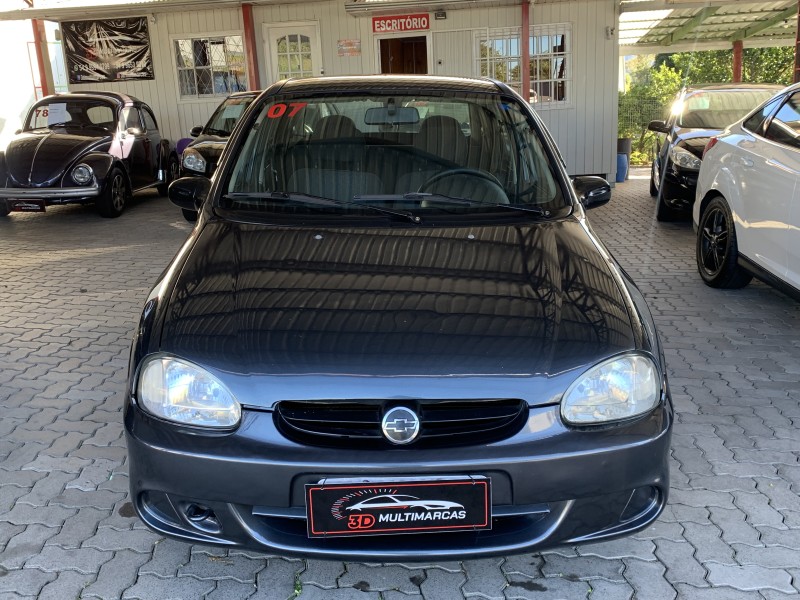 CORSA 1.0 MPFI CLASSIC SEDAN LIFE 8V FLEX 4P MANUAL - 2007 - CAXIAS DO SUL