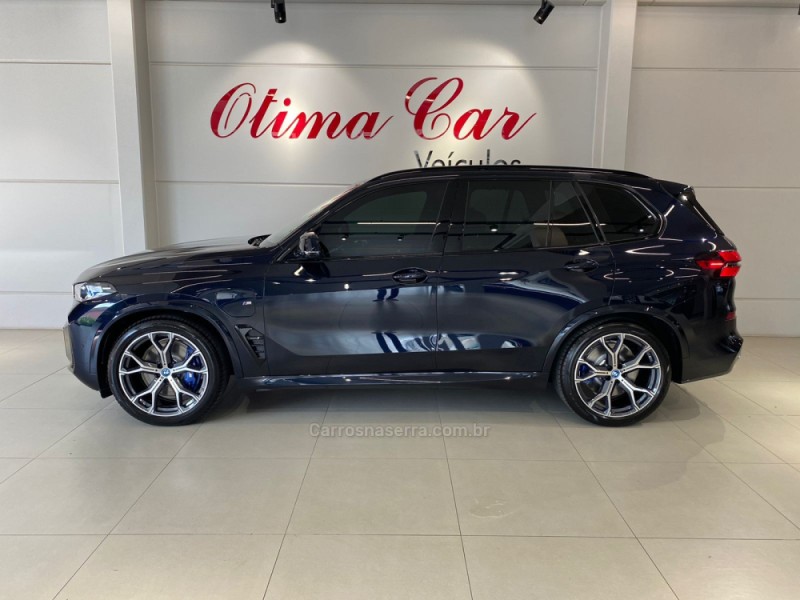 X5 3.0 XDRIVE50E TURBO M SPORT HÍBRIDO 4P AUTOMÁTICO - 2025 - FLORES DA CUNHA