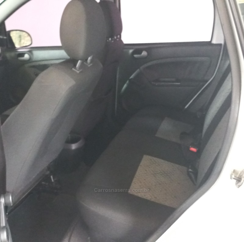 FIESTA 1.6 MPI CLASS HATCH 8V FLEX 4P MANUAL - 2012 - CAXIAS DO SUL