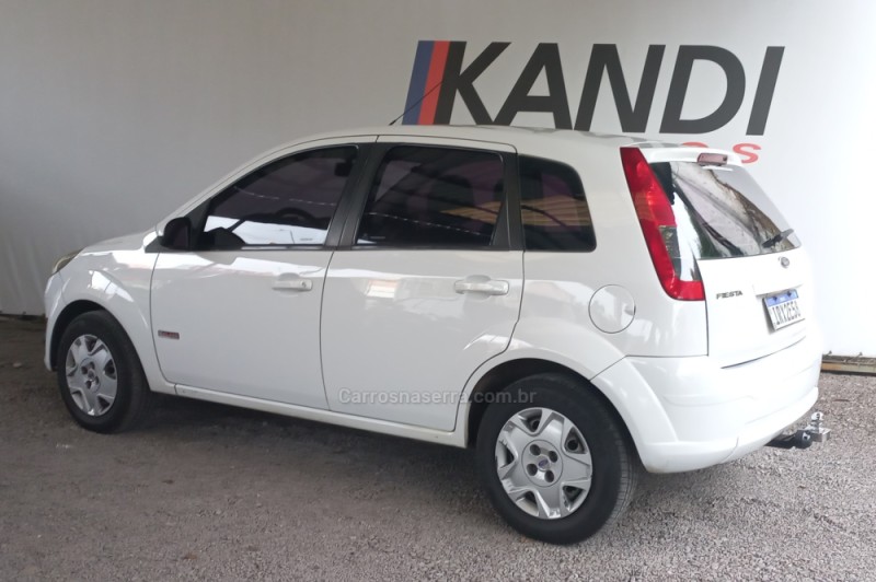 FIESTA 1.6 MPI CLASS HATCH 8V FLEX 4P MANUAL - 2012 - CAXIAS DO SUL