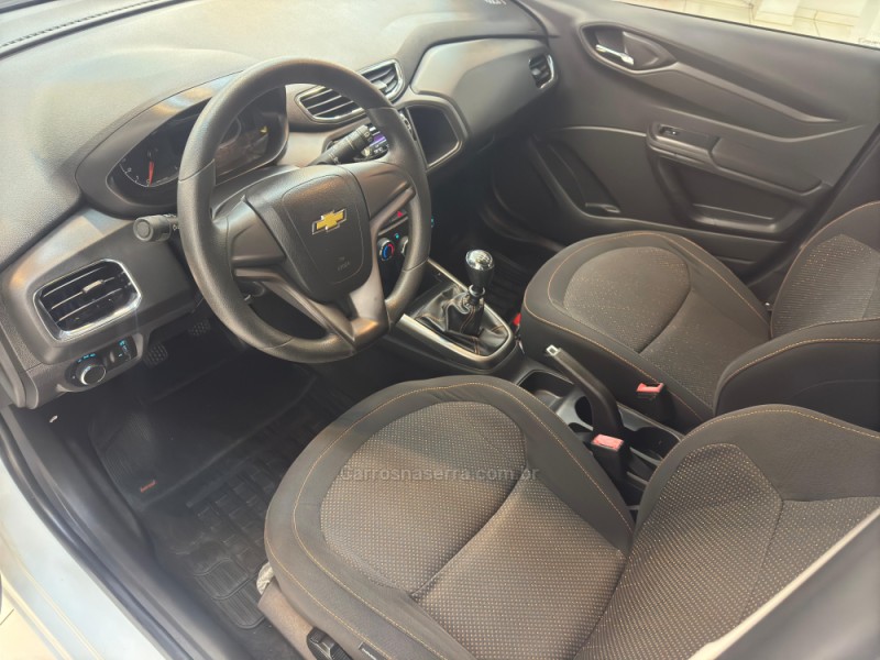 ONIX 1.4 MPFI LT 8V FLEX 4P MANUAL - 2014 - BOM RETIRO DO SUL