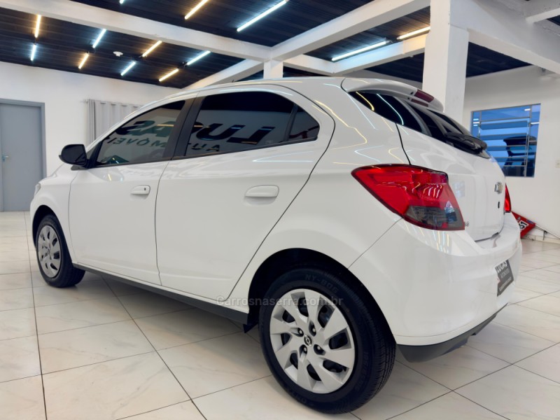 ONIX 1.4 MPFI LT 8V FLEX 4P MANUAL - 2014 - BOM RETIRO DO SUL