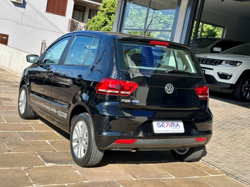 FOX 1.6 CONNECT 8V FLEX 4P MANUAL - 2020 - GUAPORé