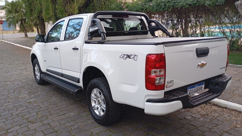 S10 2.8 LS 4X2 CD 16V TURBO DIESEL 4P MANUAL - 2020 - FARROUPILHA