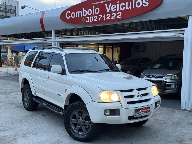 PAJERO SPORT 2.5 HPE 4X4 8V TURBO INTERCOOLER DIESEL 4P AUTOMÁTICO - 2010 - CAXIAS DO SUL