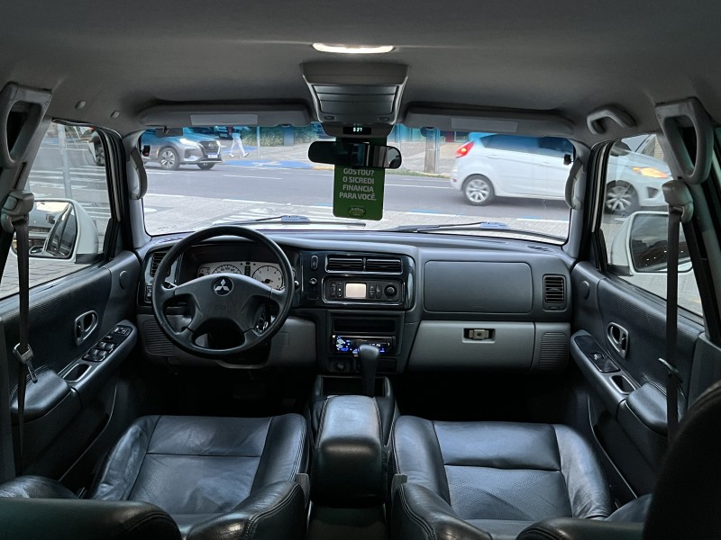 PAJERO SPORT 2.5 HPE 4X4 8V TURBO INTERCOOLER DIESEL 4P AUTOMÁTICO - 2010 - CAXIAS DO SUL