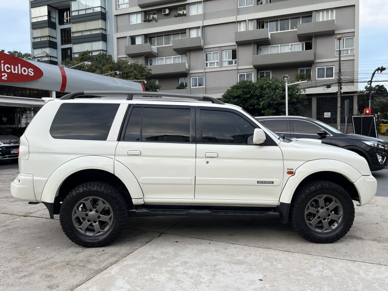PAJERO SPORT 2.5 HPE 4X4 8V TURBO INTERCOOLER DIESEL 4P AUTOMÁTICO - 2010 - CAXIAS DO SUL