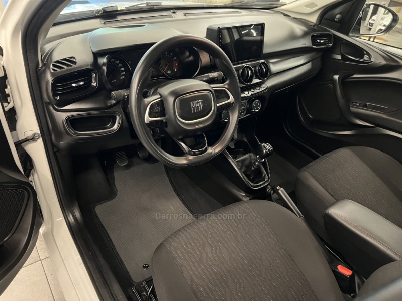 CRONOS 1.0 6V FLEX 4P MANUAL - 2023 - NOVO HAMBURGO