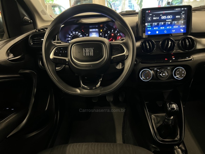 CRONOS 1.0 6V FLEX 4P MANUAL - 2023 - NOVO HAMBURGO
