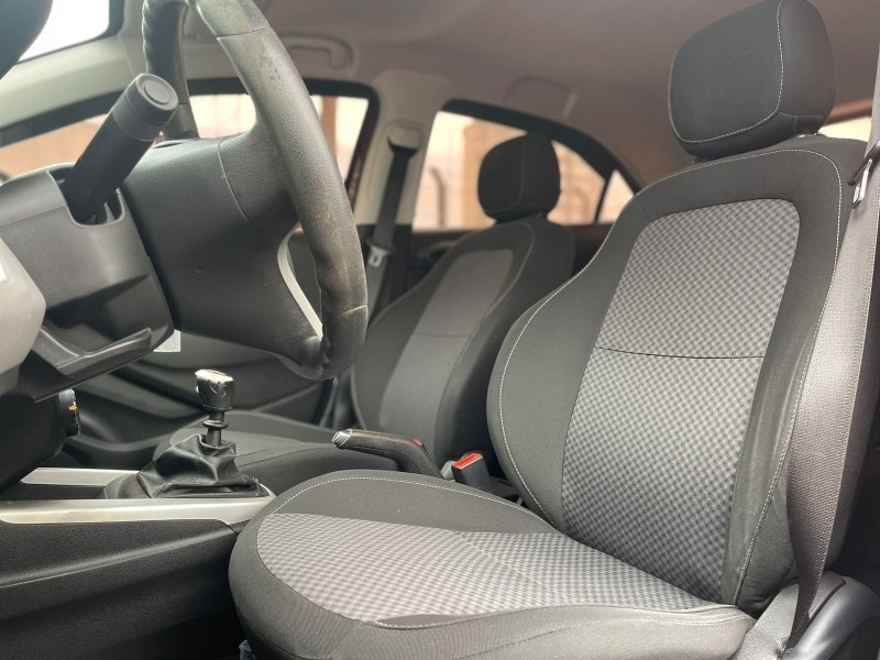 ONIX 1.4 MPFI LT 8V FLEX 4P MANUAL - 2018 - CAXIAS DO SUL