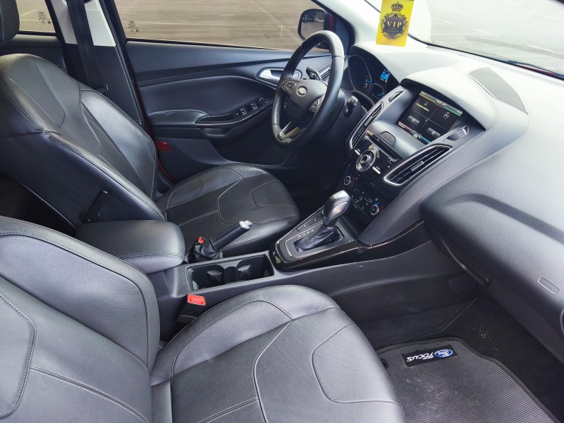 FOCUS 2.0 TITANIUM PLUS HATCH 16V FLEX 4P AUTO - 2016 - CAXIAS DO SUL