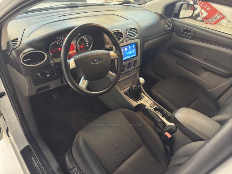 FOCUS 2.0 HA 16V GASOLINA 4P MANUAL - 2013 - BOM RETIRO DO SUL