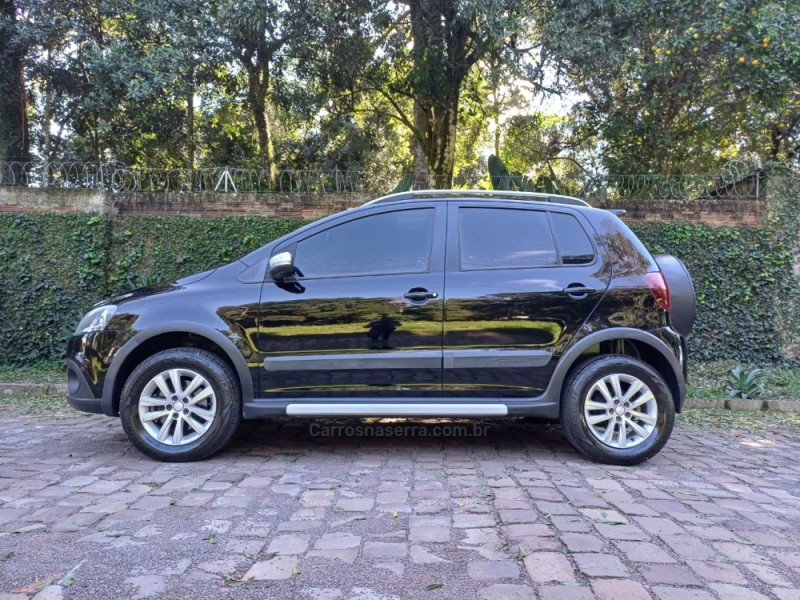 CROSSFOX 1.6 MI FLEX 8V 4P MANUAL - 2014 - PARAí