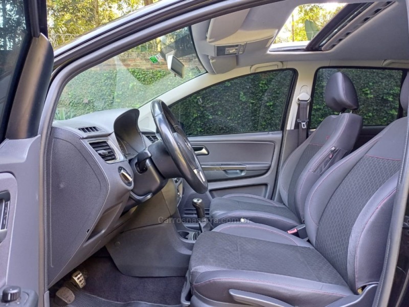 CROSSFOX 1.6 MI FLEX 8V 4P MANUAL - 2014 - PARAí
