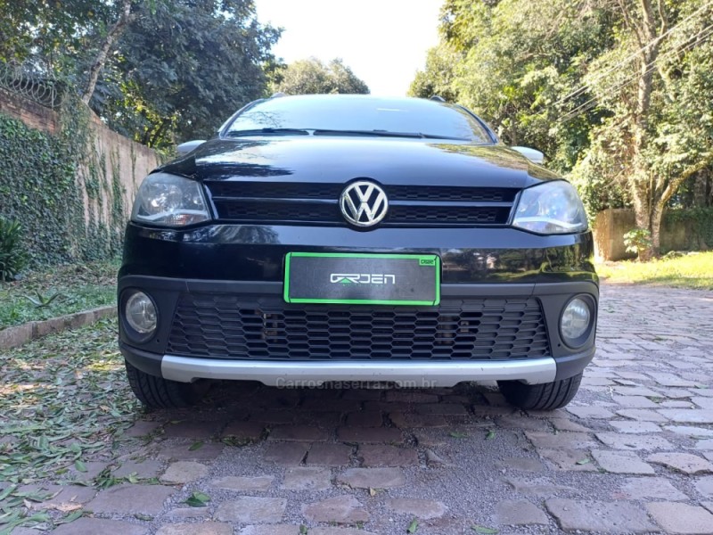 CROSSFOX 1.6 MI FLEX 8V 4P MANUAL - 2014 - PARAí