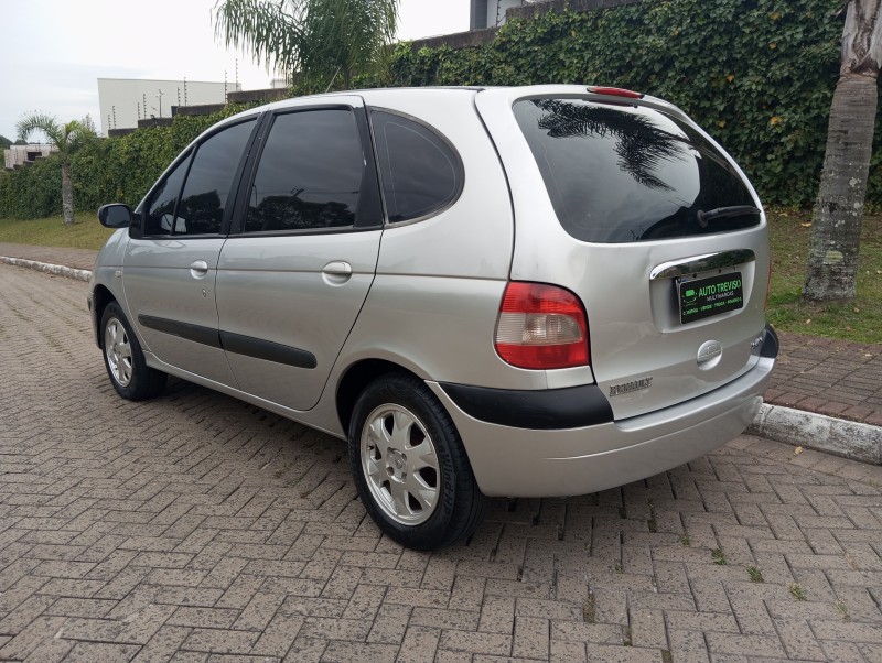 SCÉNIC 2.0 EXPRESSION 16V GASOLINA 4P MANUAL - 2009 - CAXIAS DO SUL