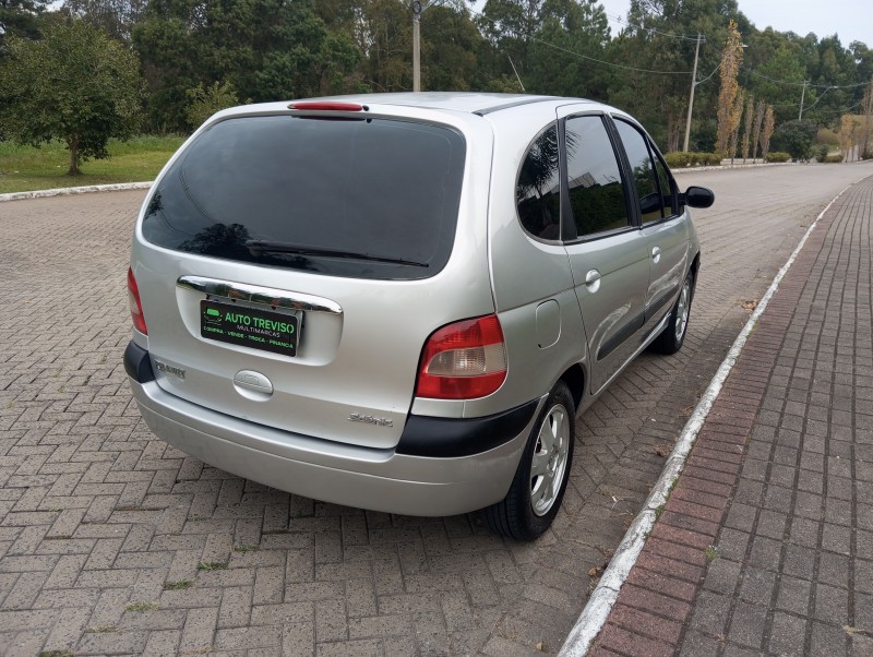 SCÉNIC 2.0 EXPRESSION 16V GASOLINA 4P MANUAL - 2009 - CAXIAS DO SUL