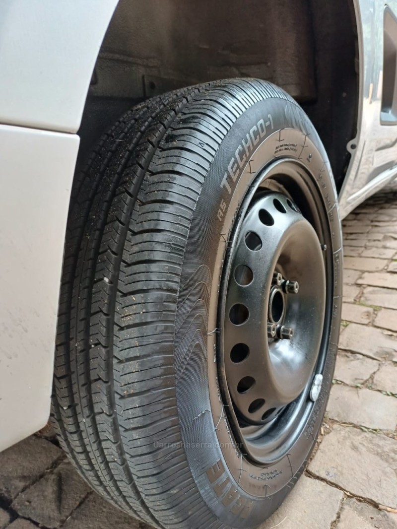 MONTANA 1.4 MPFI LS CS 8V FLEX 2P MANUAL - 2015 - PARAí