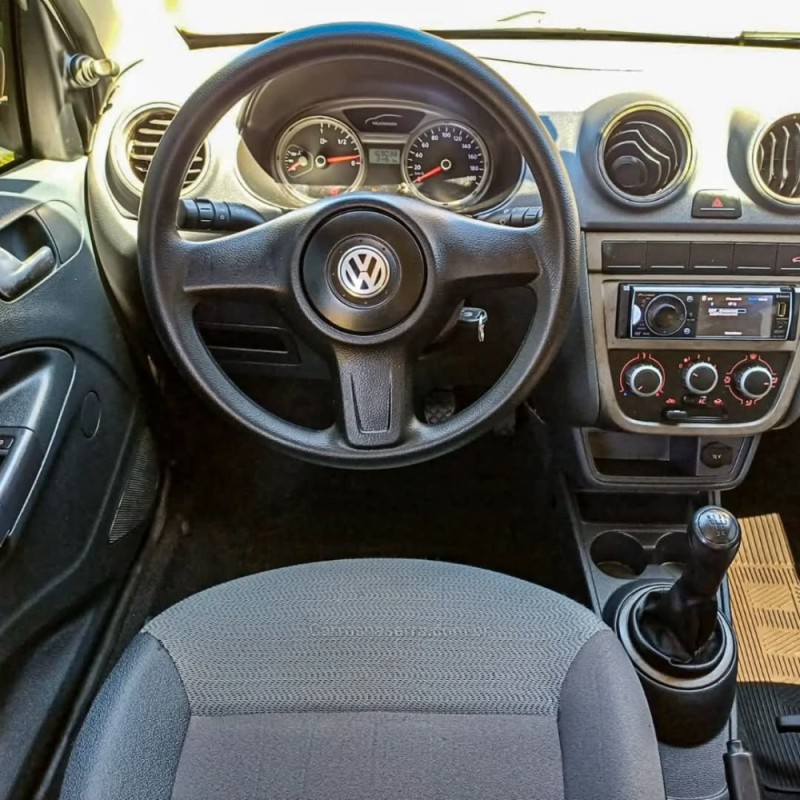 VOYAGE 1.0 I TREND 16V FLEX 4P MANUAL - 2010 - PARAí
