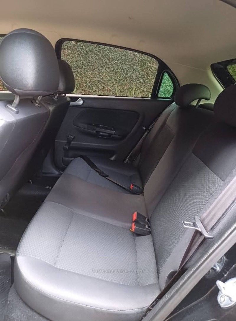 GOL 1.6 MSI TOTALFLEX TRENDLINE 4P MANUAL - 2017 - PARAí