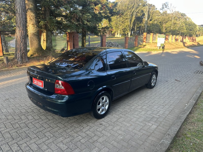 VECTRA 2.0 MPFI GLS 8V GASOLINA 4P MANUAL - 2001 - CAXIAS DO SUL
