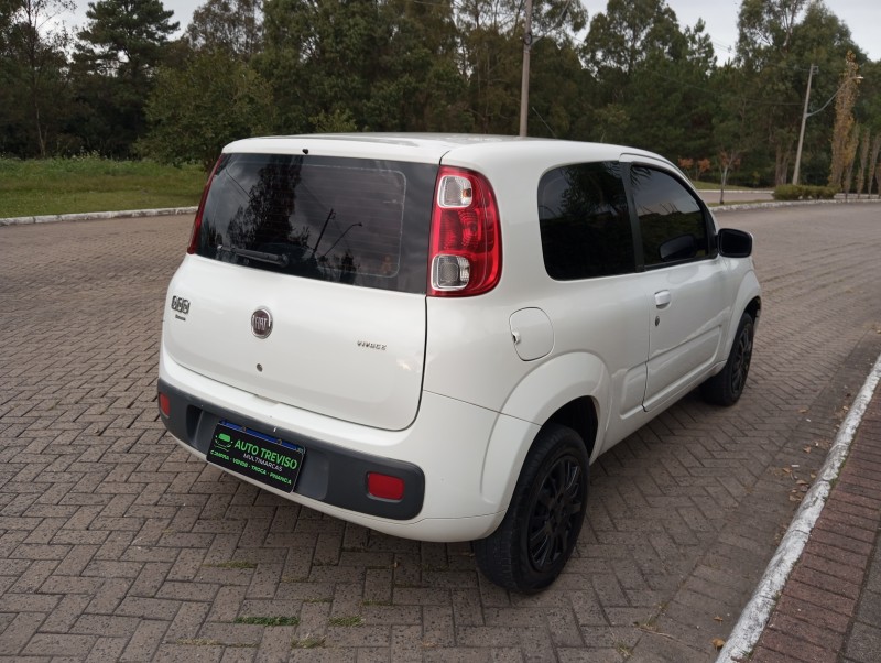 UNO 1.0 EVO VIVACE 8V FLEX 2P MANUAL - 2013 - CAXIAS DO SUL
