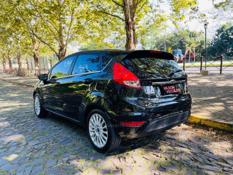 FIESTA 1.6 TITANIUM HATCH 16V FLEX 4P AUTOMÁTICO - 2014 - NOVO HAMBURGO