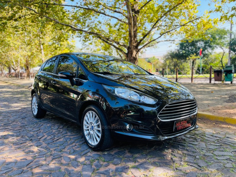 FIESTA 1.6 TITANIUM HATCH 16V FLEX 4P AUTOMÁTICO - 2014 - NOVO HAMBURGO